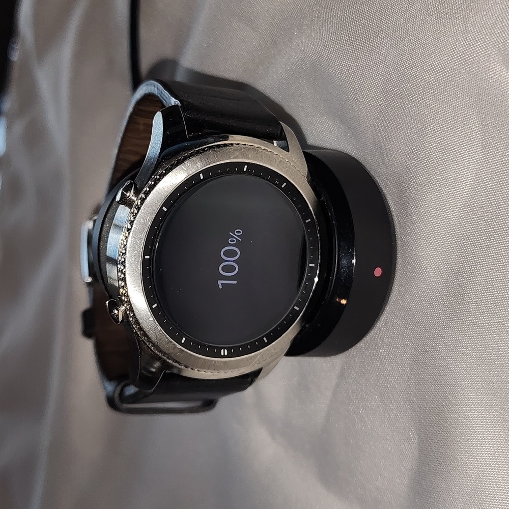 Samsung Gear S3 Classic Watch